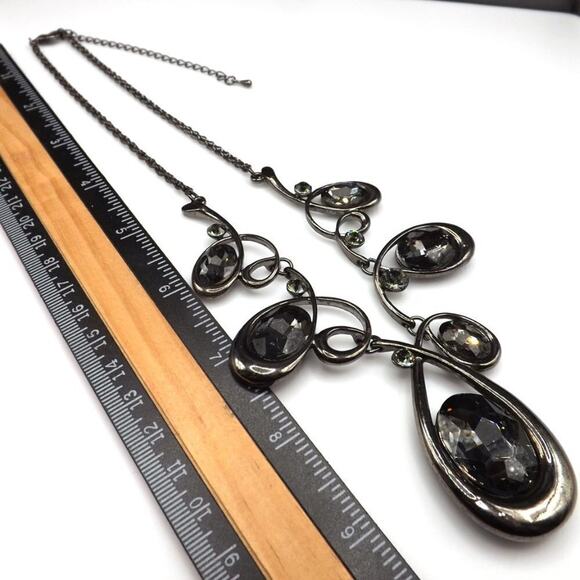 Silver Gray Large Rhinestone Looped Necklace, Gunmetal Gray, Rope Chain, 20 Inch - Picture 9 of 11